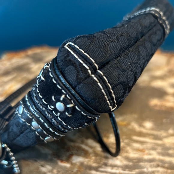 Vintage Coach Black Mini Signature C Studded Wristlet EUC - Picture 14 of 16